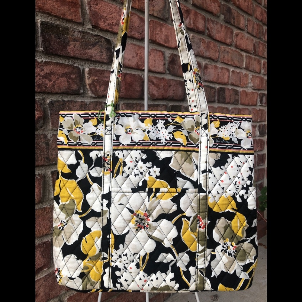 New Vera Bradley Holiday Dogwood Floral Print Purse Shoulder Bag NWT